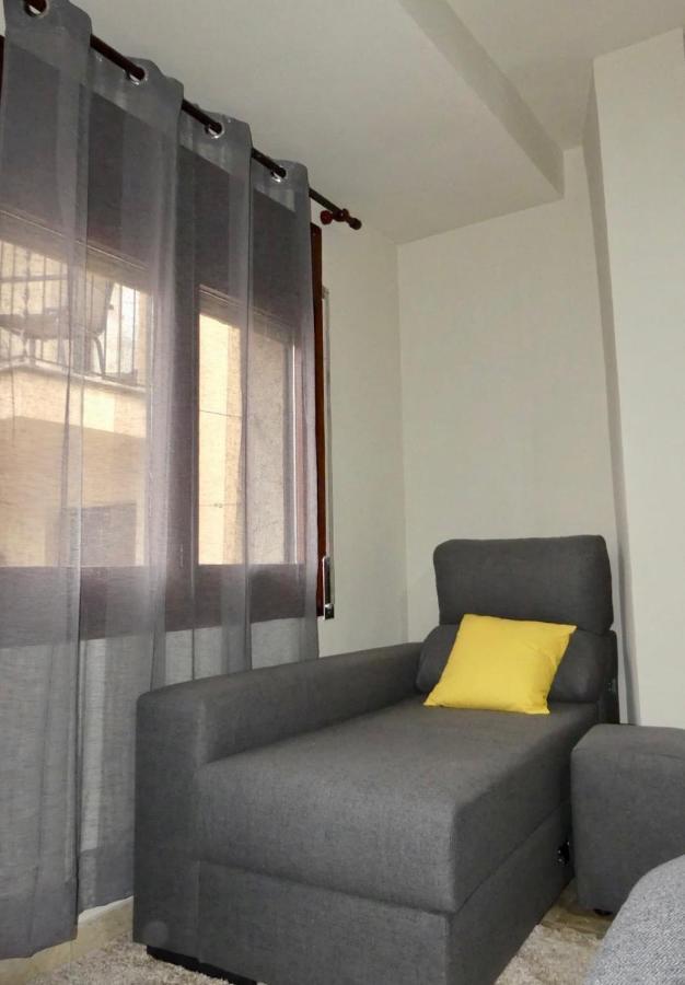 Apartament Encantador Al Centre De Vic Aptgarbi Exteriér fotografie