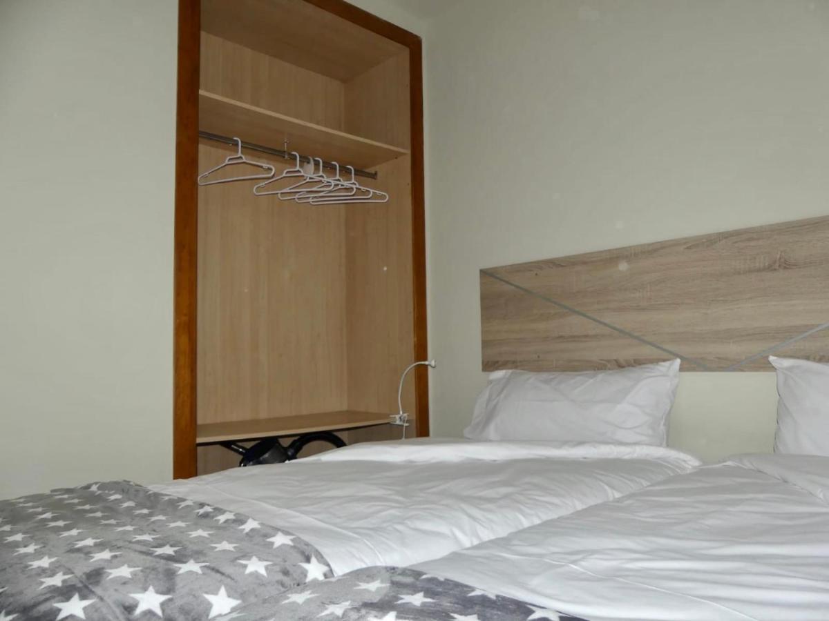 Apartament Encantador Al Centre De Vic Aptgarbi Exteriér fotografie