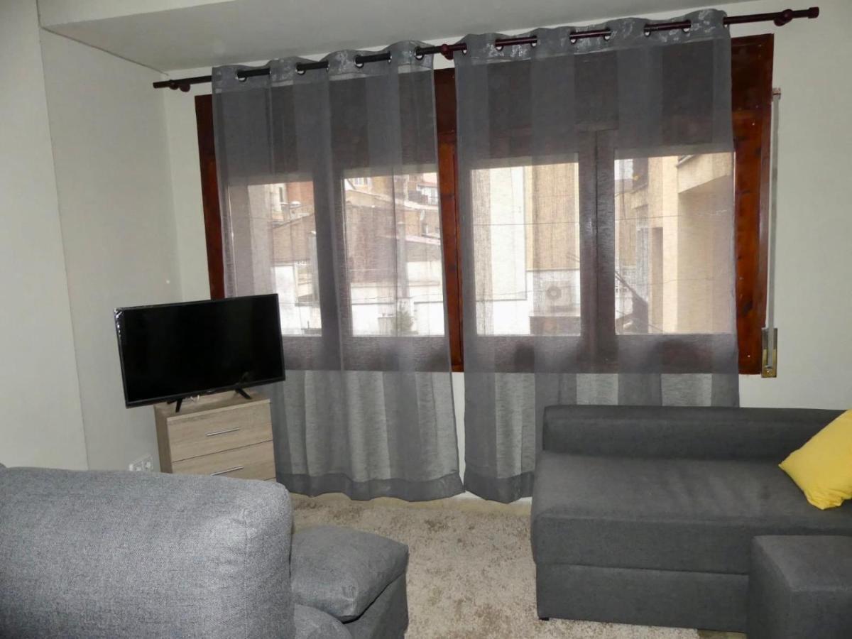 Apartament Encantador Al Centre De Vic Aptgarbi Exteriér fotografie